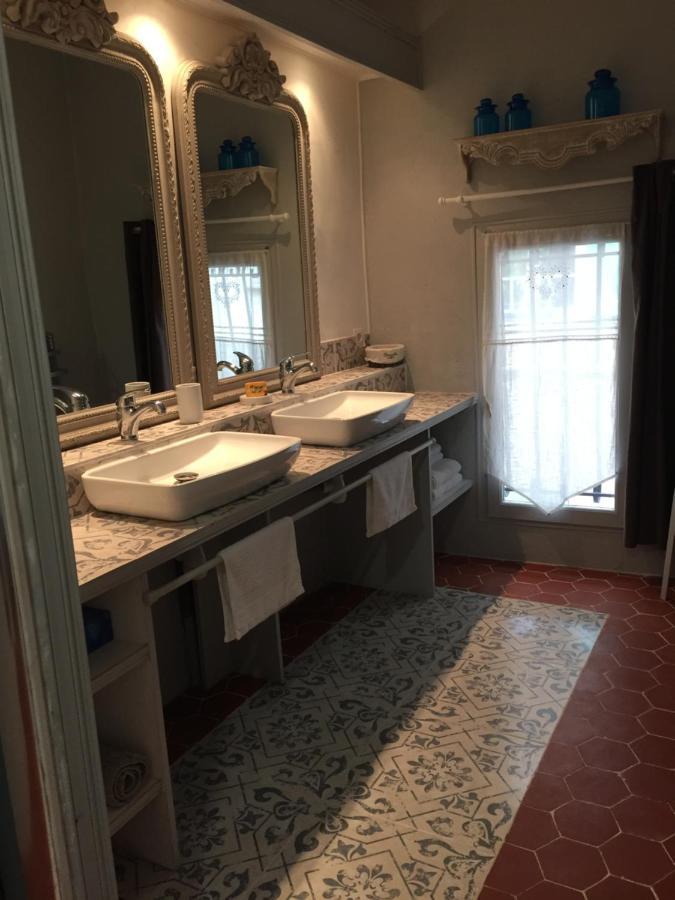 La Cle Des Songes Bed & Breakfast Claviers Eksteriør bilde