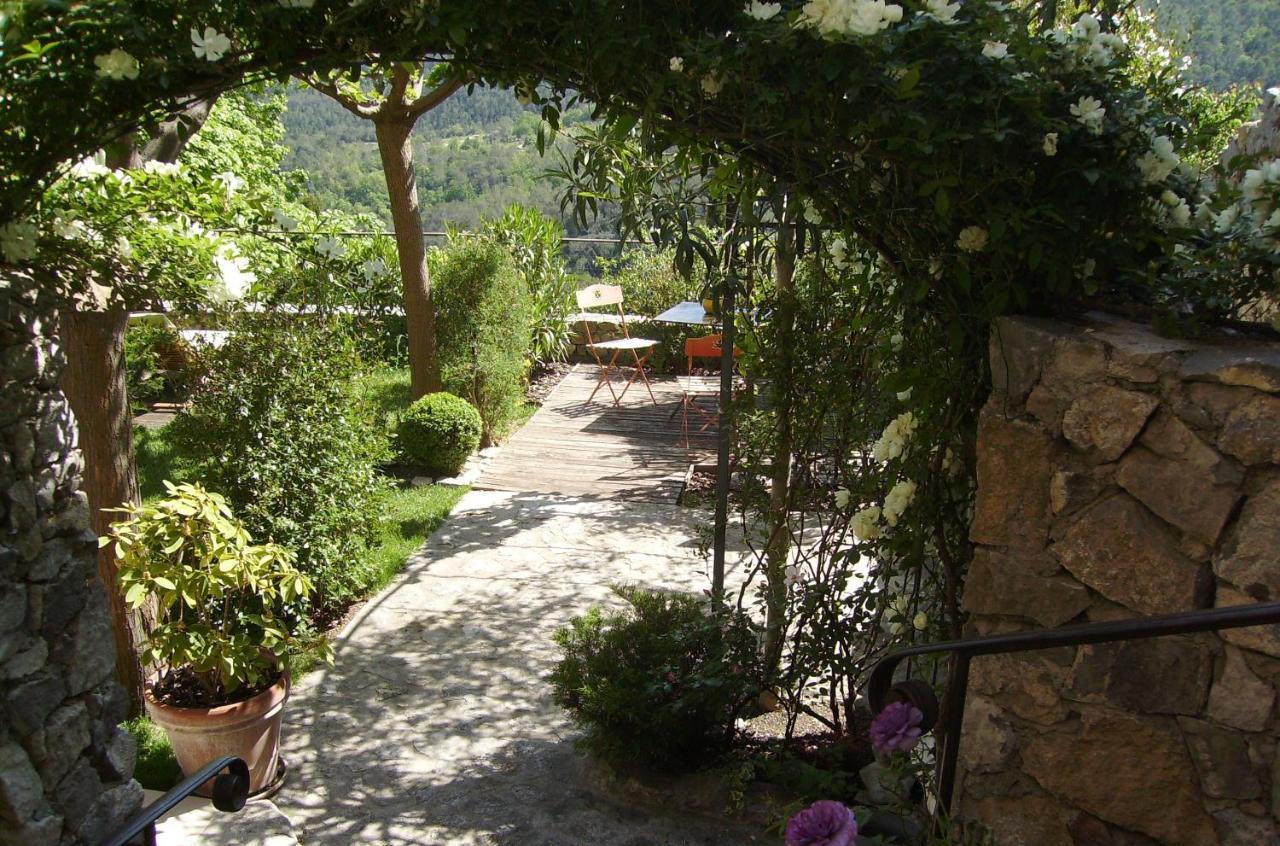 La Cle Des Songes Bed & Breakfast Claviers Eksteriør bilde