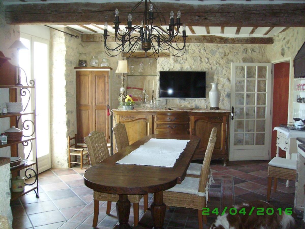 La Cle Des Songes Bed & Breakfast Claviers Eksteriør bilde